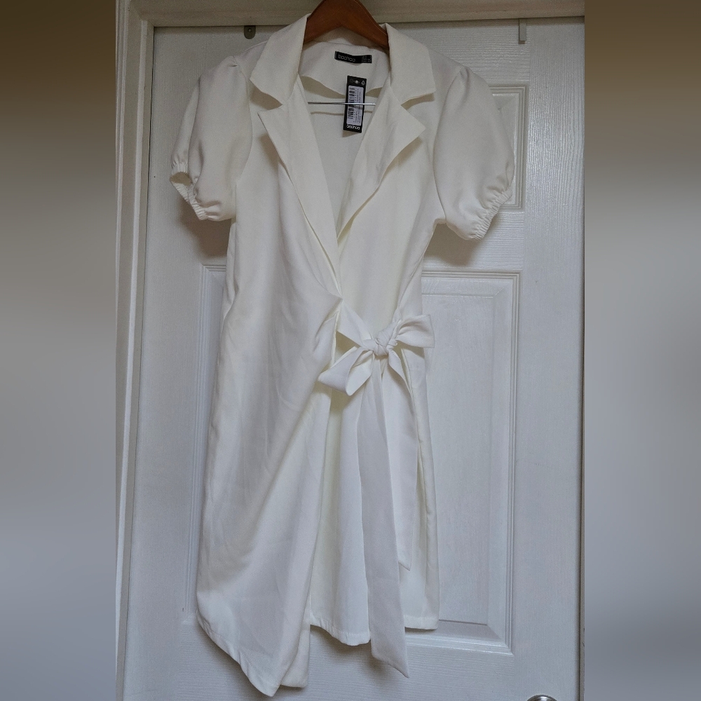 NWT White Puff Sleeve Mini Dress